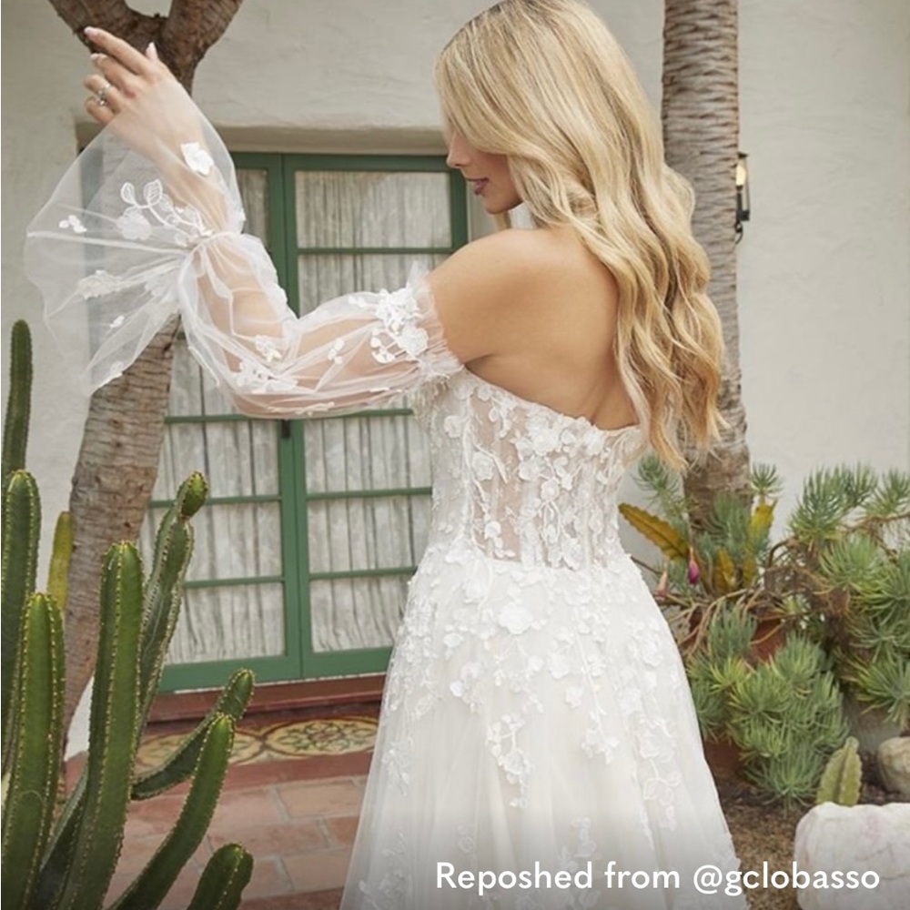Detachable Bridal Sleeves - tulle with flowers